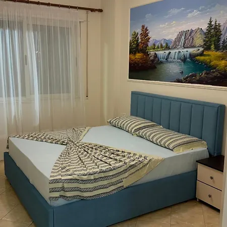 Cozy With Terrace Apartman *
